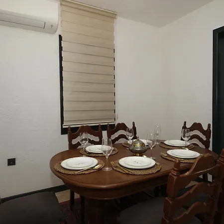 Yalıkavak'ta Havuzlu Lüks Bodrum