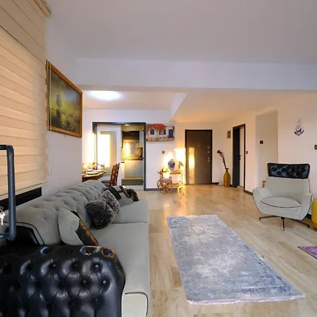 Yalıkavak'ta Havuzlu Lüks Villa Bodrum