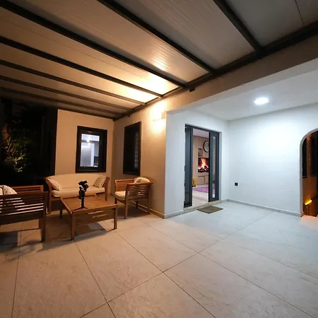 Yalıkavak'ta Havuzlu Lüks Villa